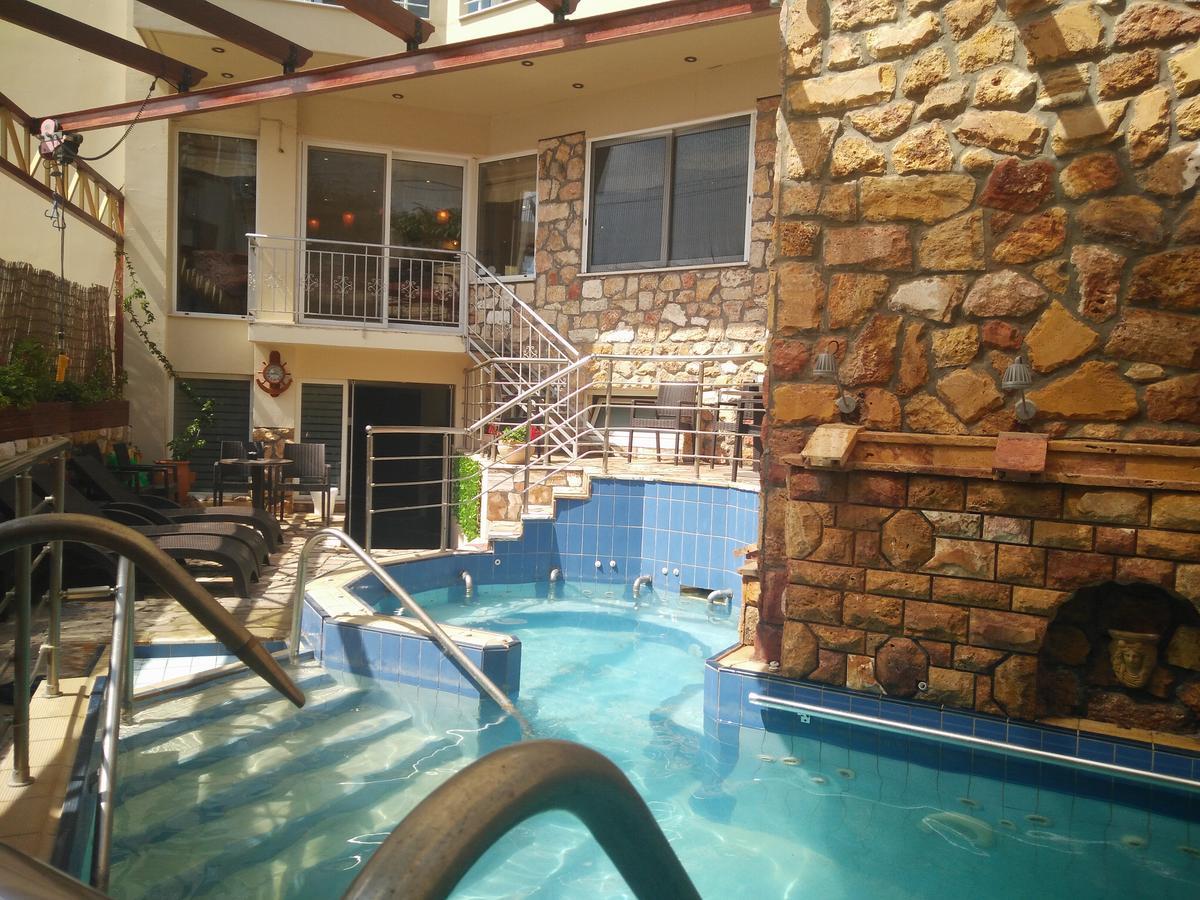9 Queens Spa Hotel Loutra Edipsou  Exterior photo